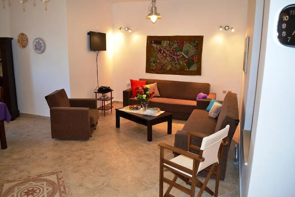 Verde E Mare Agia Efimia Apartment