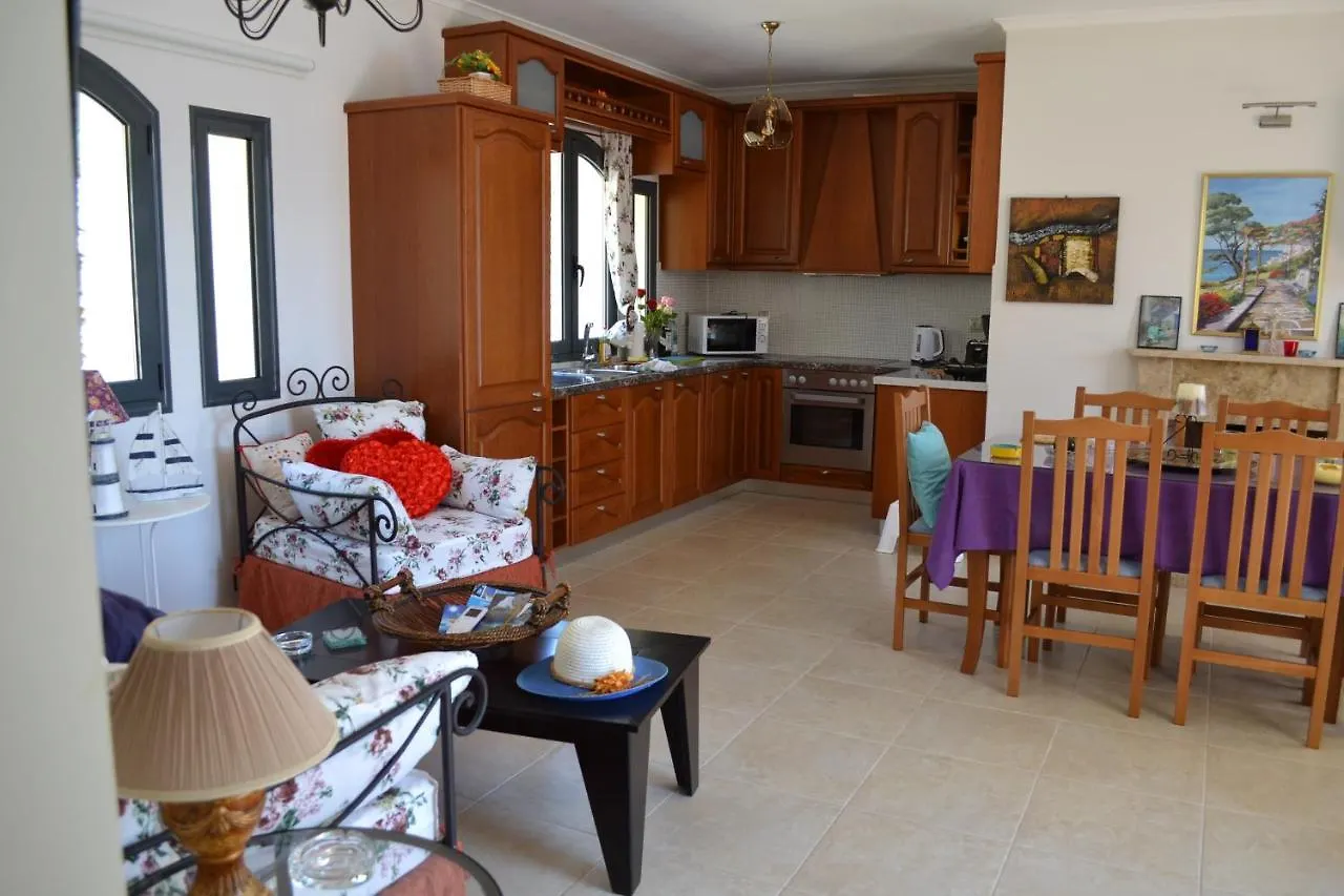 Verde E Mare Agia Efimia Apartment